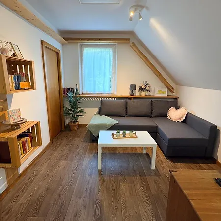 Apartma Arja